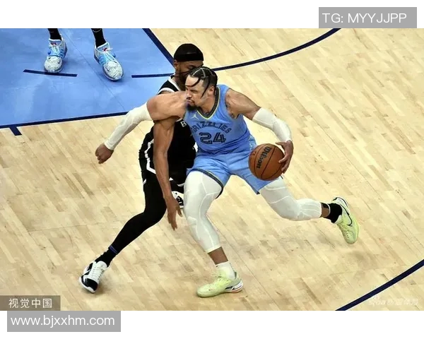2012年NBA季后赛快船与灰熊激战回顾：一场扣人心弦的对决与传奇时刻
