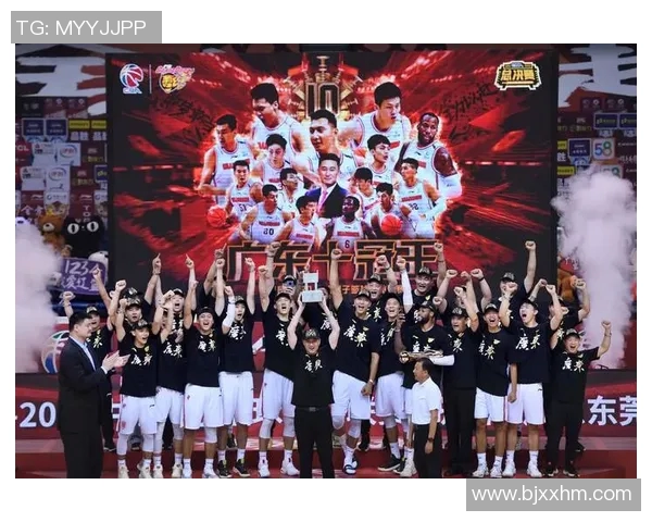 深圳篮球队在耐力排行榜中荣登第八名展现出强劲实力与团队精神