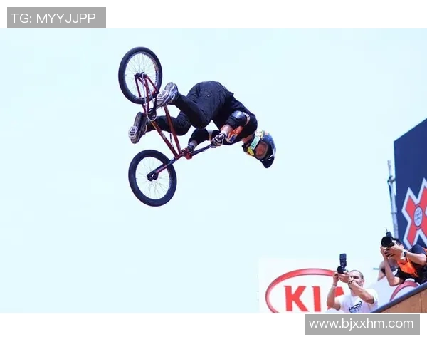 上海极限运动队防反策略分析与战术得失评估