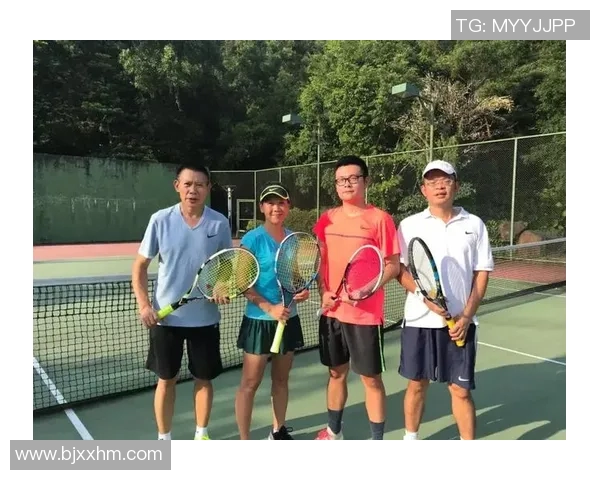 赛后复盘：杭州网球队与重庆网球队的战术意识与表现分析