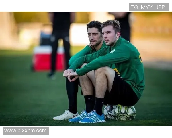 足球明星们共庆中秋佳节送祝福传递团圆与温情的美好时刻 足球明星们共庆中秋佳节送祝福传递团圆与温情的美好时刻