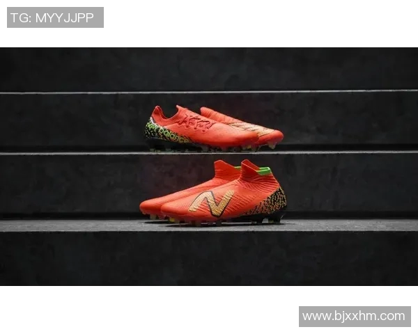 黑色足球鞋闪耀绿茵场足球明星们的时尚选择与竞技表现探讨 黑色足球鞋闪耀绿茵场足球明星们的时尚选择与竞技表现探讨